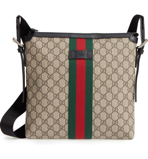 Gucci shoulder pouch